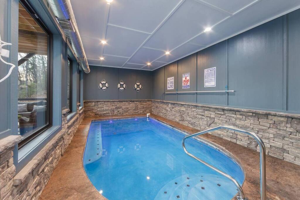 New! Mountain Luxe Heated Pool Arcade Spa Theater Villa Park Settlement Buitenkant foto